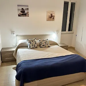 https://apt-seaview-city-centre.hotelitalianriviera.com